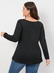 SHEIN LUNE Plus Fake Button Ruched Tee - Black - View 2