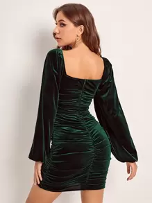 SHEIN Belle 燈籠袖褶邊絲絨緊身連衣裙 - 墨綠色 - 查看 2