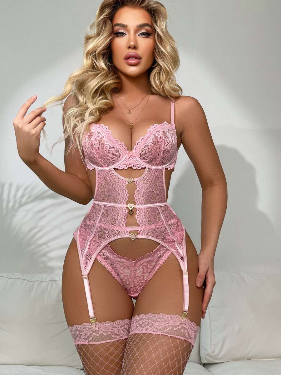 4packs Floral Lace Cut Out Rhinestone Detail Underwire Corset Lingerie Set For Rave