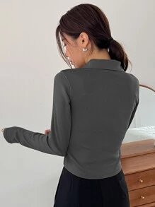 DAZY Áo thun dệt kim gân màu trơn mặc hàng ngày cho nữ, quần áo mùa thu dài tay cho nữ - Màu xám đen - Xem 2