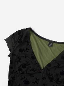 SHEIN ICON 90年代印花前蝴蝶結木耳邊短款網紗T恤 - 軍綠色 - 查看 4