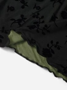 SHEIN ICON 90年代印花前蝴蝶結木耳邊短款網紗T恤 - 軍綠色 - 查看 5