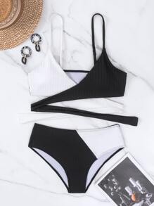 SHEIN Swim Conjunto de bikini de bloques de color para verano, parte superior tipo cami con nudo en la espalda y Bottom de cadera fruncida, 2 piezas - Negro - Ver 8