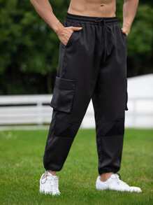 Manfinity Men Flap Pocket Side Drawstring Waist Cargo Trousers - Black - View 1