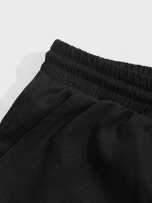 Manfinity RebelGame Loose Men's Slant Pocket Solid Color Casual Shorts - Black - View 5