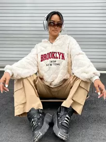 SHEIN EZwear Hoodie Thêu Chữ Thả vai Dây kéo mặt trước Flannel - Màu be - Xem 1