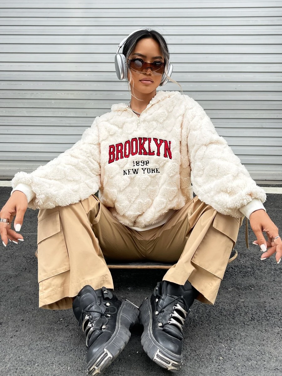 SHEIN EZwear Hoodie Thêu Chữ Thả vai Dây kéo mặt trước Flannel - Màu be - Xem 1