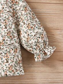 SHEIN Vintaside Kids Baby Girl Suspender Skirt & Plant Print Flounce Sleeve Top - Multicolor - View 3