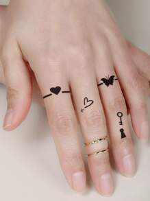 ملصق وشم فراشة و بطباعة قلب 4 أوراق