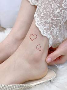 ملصق وشم فراشة و بطباعة قلب 4 أوراق