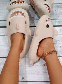 Chanclas con diseño de tiburón - Caqui - Ver 2