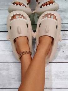 Chanclas con diseño de tiburón - Caqui - Ver 5