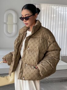 DAZY 几何印花落肩羽绒加厚外套，冬季女装，冬季外套女式夹克 - 卡其色 - 查看 1