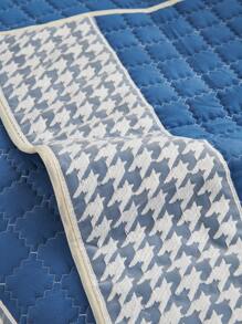 1pc Houndstooth Decor Waffle Quilted Sofa Cover - Royal Blue - View 4