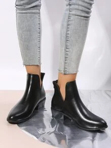 Zip Back Chunky Heeled Booties - Black - View 5