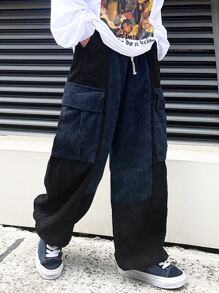 Manfinity EMRG 男士鬆身兩色燈芯絨褲,帶蓋口袋