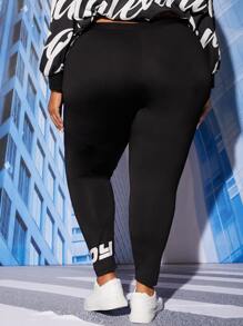 SHEIN CURVE+ Plus Letter Graphic Leggings - Black - View 3