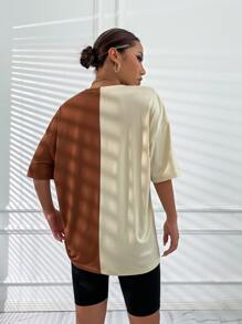 SHEIN ChicEase Camiseta de hombros caídos con estampado de slogan y mariposa - Multicolor - Ver 2