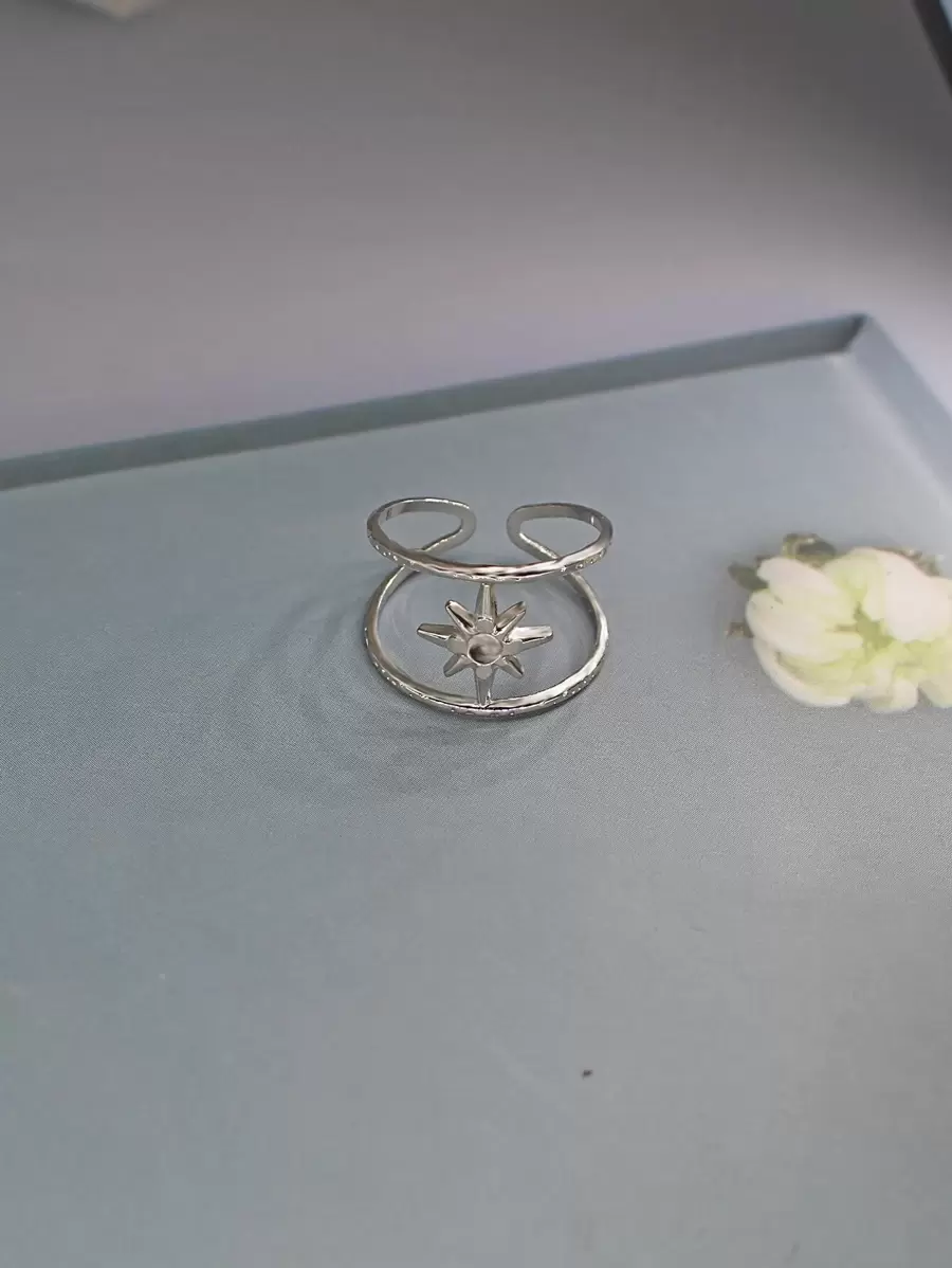 Pierścionek mankietowy z gwiazdą - Srebro - Zobacz 1