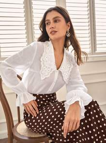 SHEIN Frenchy 網眼刺繡細節誇大領口荷葉袖襯衫