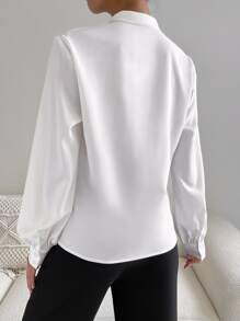 Chiquease Camisa unicolor de cuello cruzado - Blanco - Ver 2