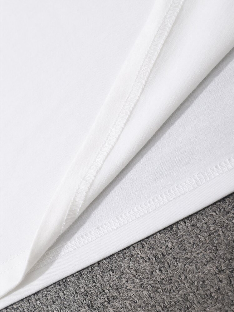 Manfinity ผู้ชาย เสื้อยืด พิมพ์ ตัวอักษร - สีขาว - ดู 3