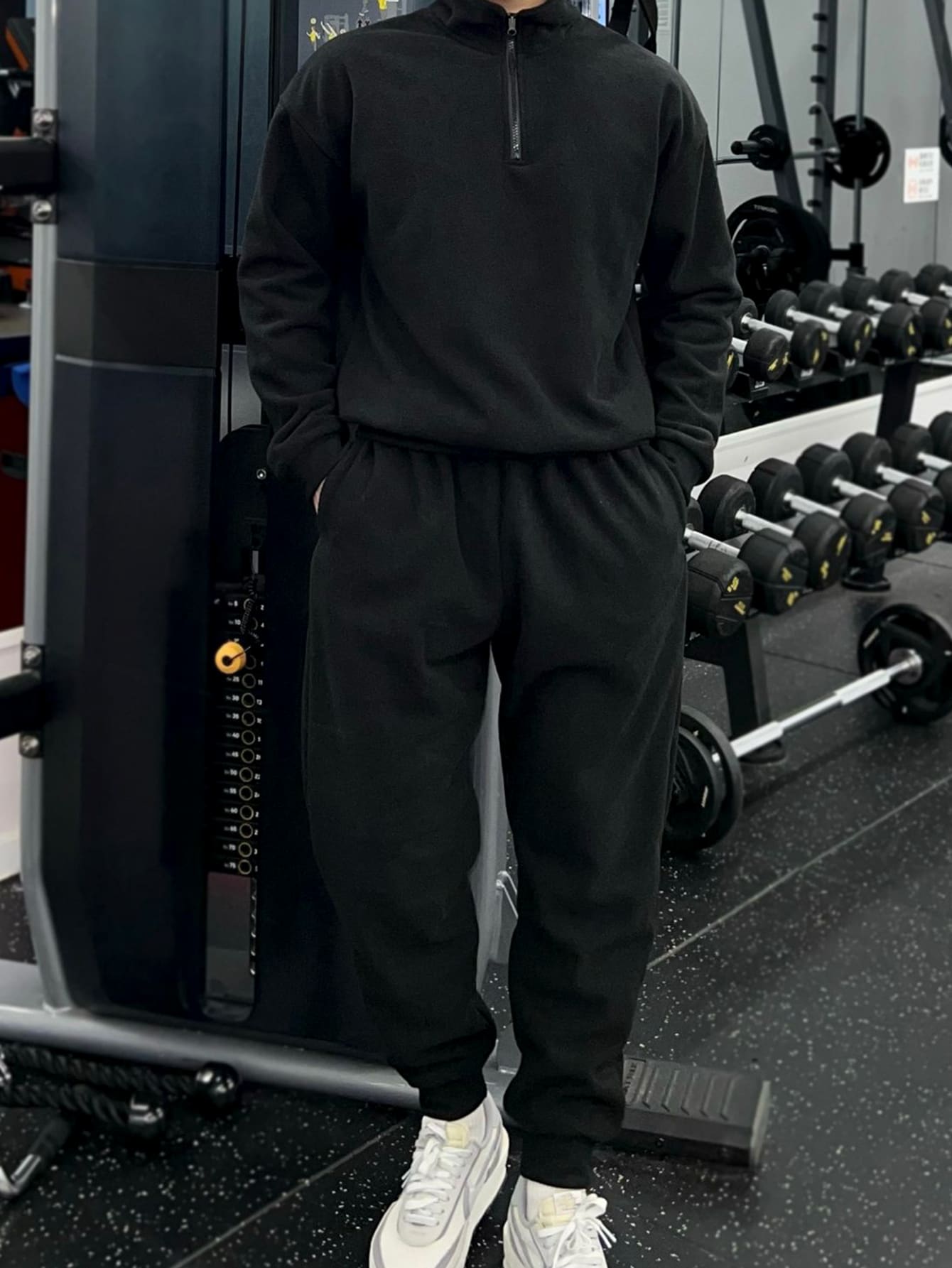 Manfinity Homme Men Casual Solid Half Zip Sweatshirt & Sweatpants Gym Clothes, Going Out, Men's Jogging Outfits, Gym Clothes, Black Sweats Men, Sweat Set For Men , Fall Clothes