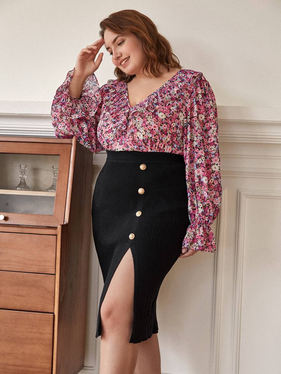 SHEIN Frenchy Plus Button Detail Split Thigh Knit Skirt - Black - View 1