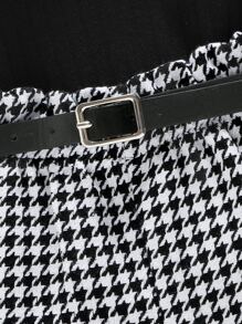 Toddler Girls Ruffle Trim Mock Neck Tee & Houndstooth Print Belted Shorts - Black and White - View 6