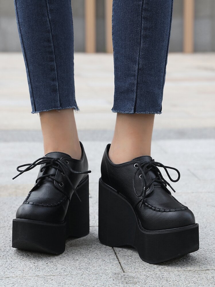 Wedge Lace-up Front Oxford Shoes - Black - View 1