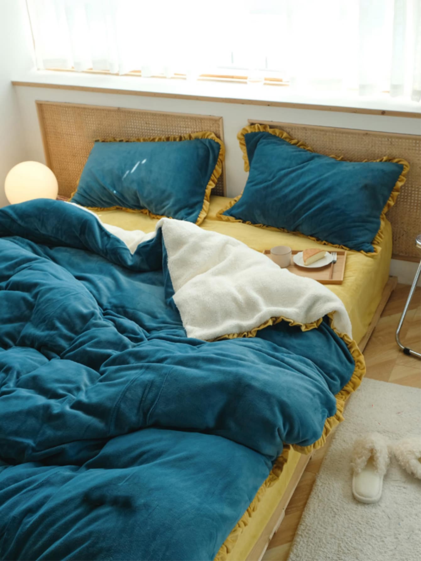 Plain Ruffle Decor Duvet Cover Set Without Filler - Blue - View 1