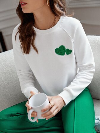SHEIN Frenchy Sweat-shirt à imprimé cœur à manches raglan