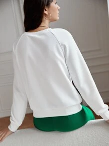SHEIN Frenchy 愛心圖案插肩袖套頭衫 - 白色 - 查看 6