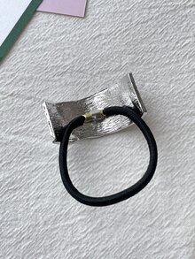 DAZY Goma para pelo rectángulo - Plateado - Ver 9