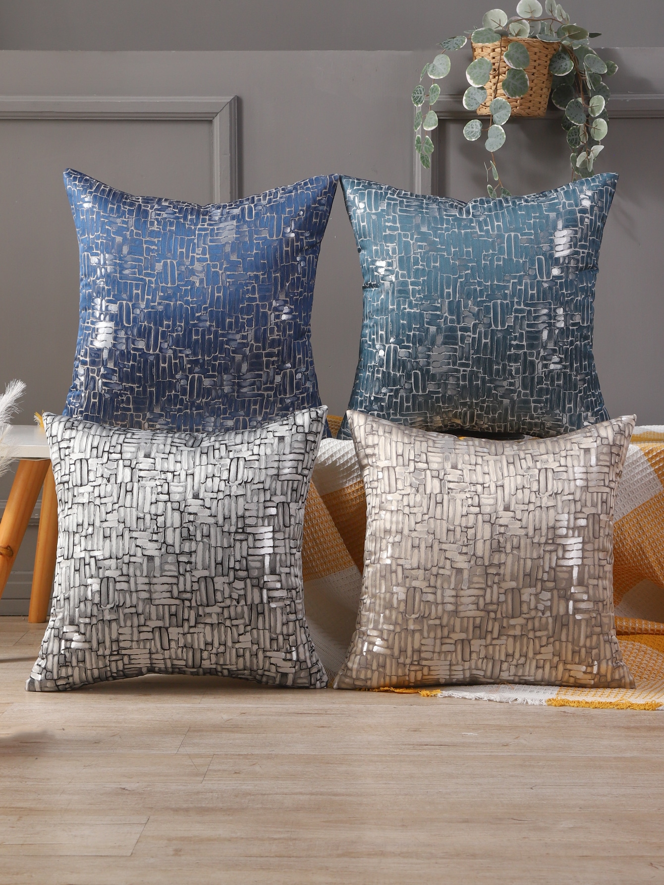 Search cushion cover SHEIN UK