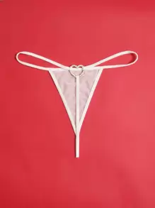 Lencería tanga con malla enlazada y anillo con corazón de strass