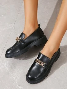 Mocasines planos con diseño de cadena - Negro - Ver 5