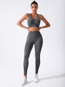 Easithlete 2入組無縫健身瑜伽套裝套裝工字上衣緊縮褶皺臀部緊身打底褲 - 深灰色 - 查看 5