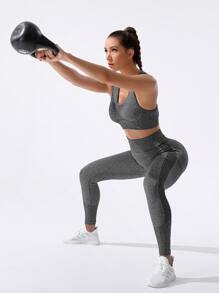 Easithlete 2入組無縫健身瑜伽套裝套裝工字上衣緊縮褶皺臀部緊身打底褲 - 深灰色 - 查看 7