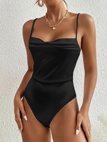 SHEIN PETITE Body de tirantes escote drapeado de satén - Negro - Ver 3