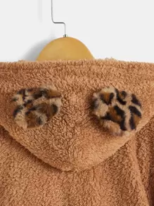 SHEIN 女孩豹紋圖案3D耳朵貼布連帽法蘭絨夾克不帶T恤