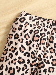 SHEIN 女孩豹紋愛心印花套頭衫和喇叭褲 - 彩色 - 查看 4