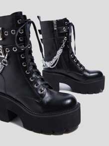 Fall/Winter Women's European Punk Style Chain-Decor Stiletto Heel Black Ankle Boots For Party - Black - View 3