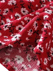 SHEIN Unity Top fruncido con estampado floral de margarita con falda de muslo con abertura - Rojo - Ver 3