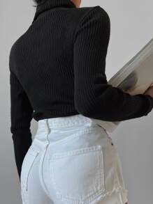 RueChic Turtle Neck Ribbed Knit Sweater - màu đen - Xem 2