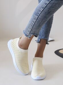 一腳蹬跑鞋 - 米色 - 查看 1