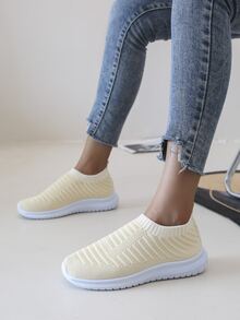 一腳蹬跑鞋 - 米色 - 查看 2