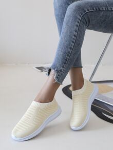 一腳蹬跑鞋 - 米色 - 查看 5