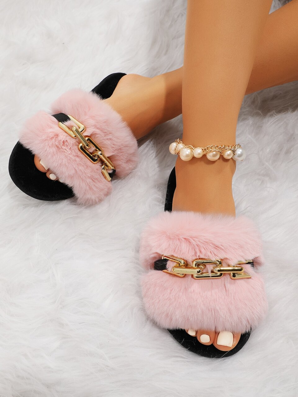 Women's Chain Decor Leopard Print Thermal Slippers, Winter Fashion Cute New Hot-Selling Cross Strap Home Slippers