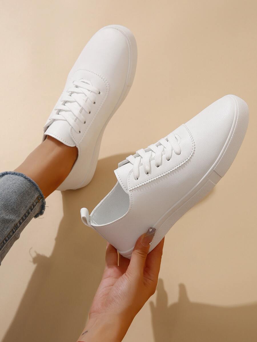 Lace-Up Front Skate Shoes,Women's White Round-Toe Lace-Up Foreign Trade Classic Shoes Campus Style Shoes - White - View 1